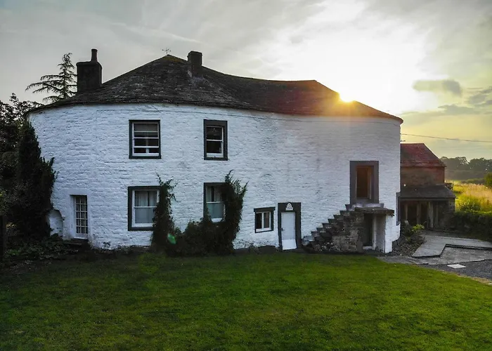 Fiddleback Farm